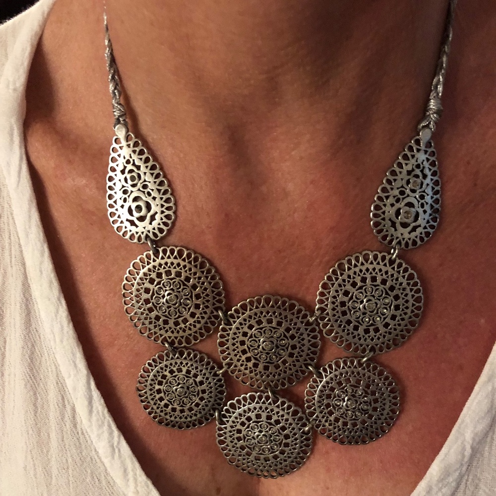 Stella & Dot Statement necklace